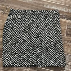 Black and white herringbone mini pencil skirt